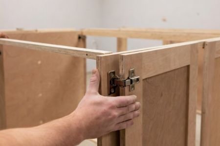 cabinet-hinge Soft-close hinges