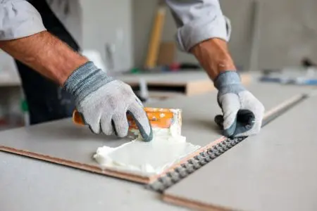 tile-adhesive-application Adhesive Application