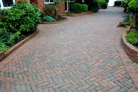 Decorative & Natural Stone Finishes Decorative & Natural Stone Finishes